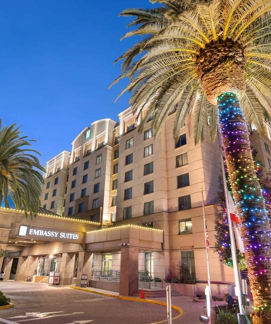 commercial christmas lights on a building